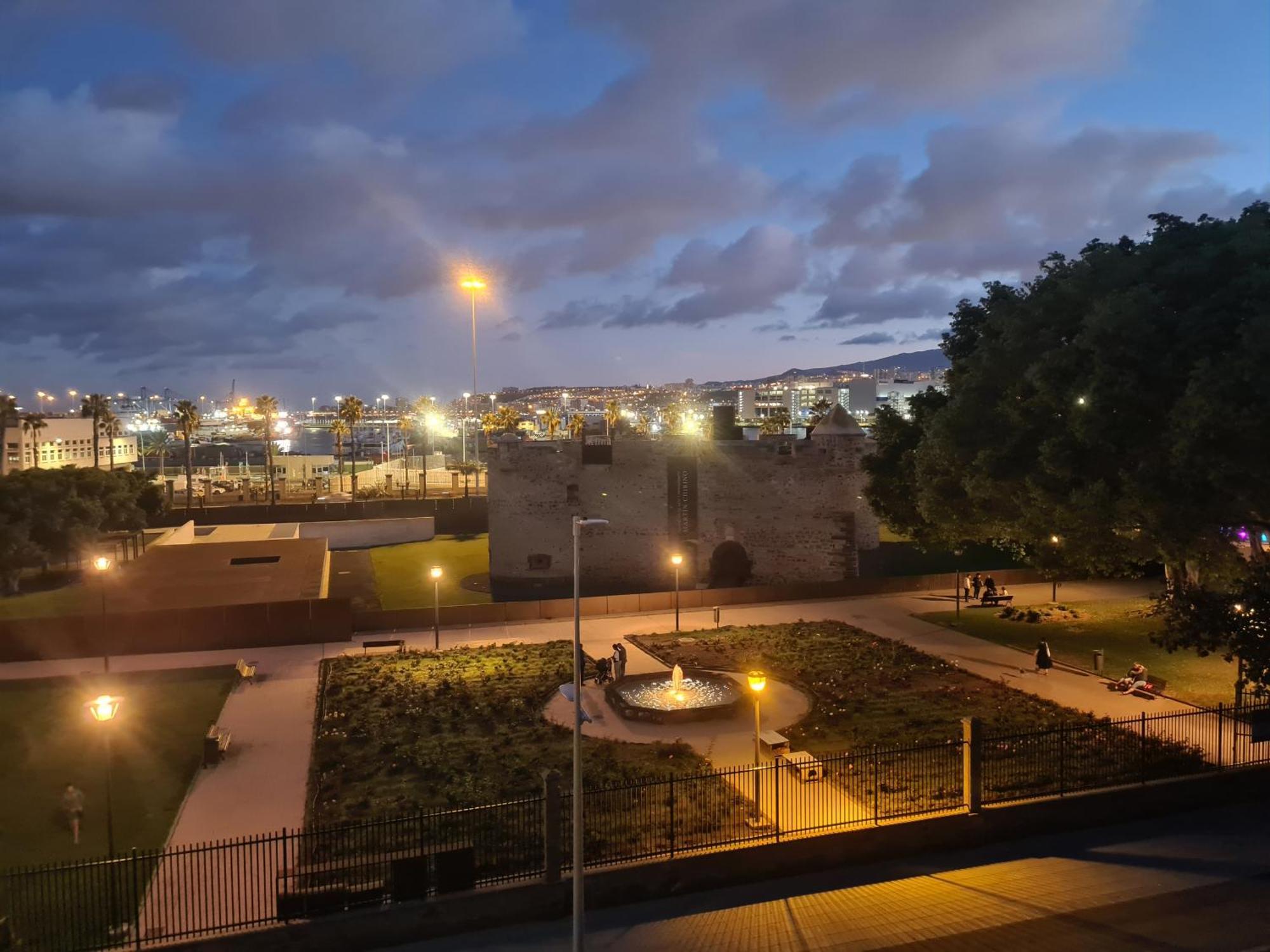 Apto Moderno Y Acogedor Con Terraza Y Vistas * Las Palmas de Gran Canaria